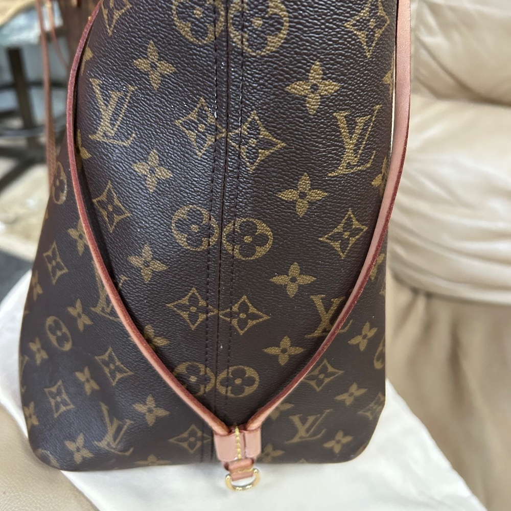 💞💞XXL Louis Vuitton Neverfull GM monogram PIVIONE INTERIOR🩷 - Picture 9 of 16